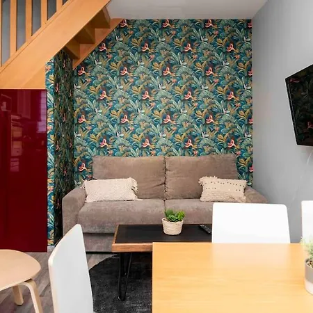 Apartment Triplex 5 Personnes Au Calme Caen