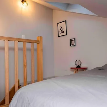 Triplex De Charme - Centre Caen Proche - 5 Pers Apartamento Caen